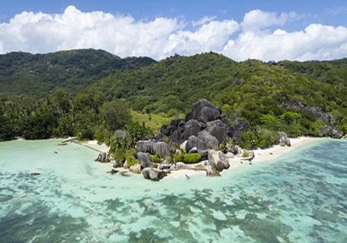 Beaches in Seychelles that feel like another world