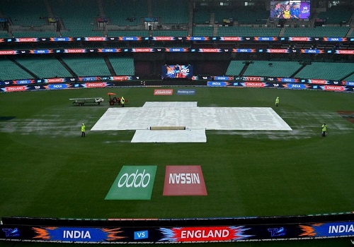 Australia 21/1 at lunch after losing Warner in rain-hit 1st session