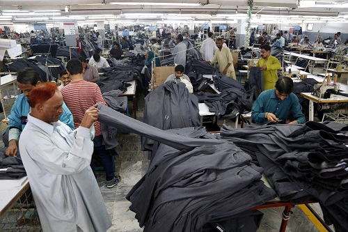 Textile body seeks customs duty hike on man-made yarns in Budget