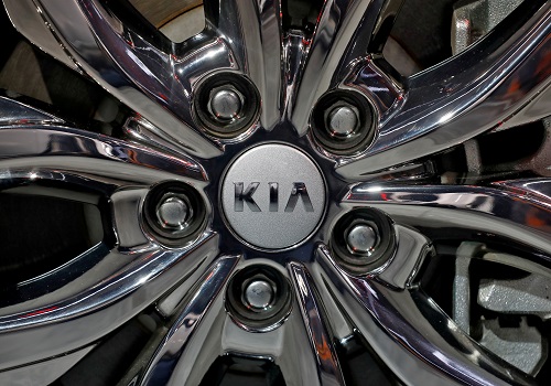 South Korea`s Kia says reviewing electric car cooperation with multiple firms after Apple report