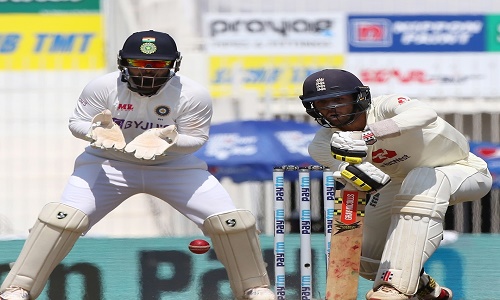 2nd Test: India in command as England reach 106/8 at Tea