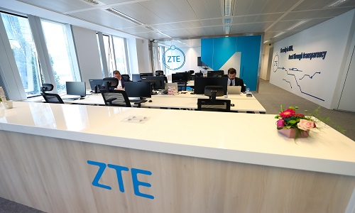ZTE showcases under-display facial recognition system