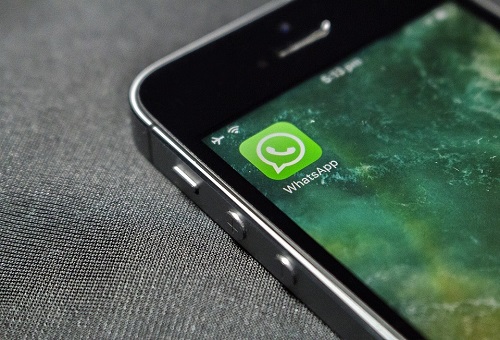 What will happen to users who don't agree to WhatsApp's privacy changes