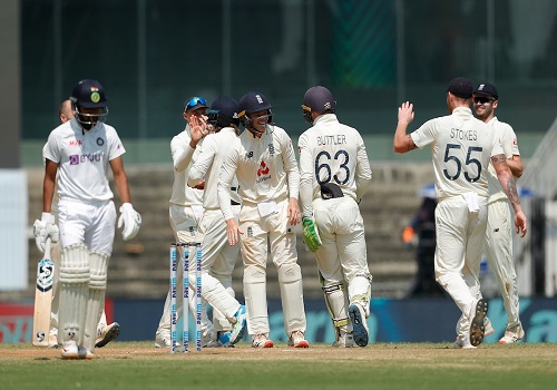 England thrash India by 227 runs in 1st Test