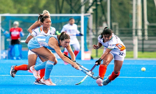 25 women players called up for hockey national camp
