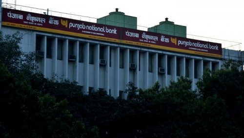 PNB signs MOU with IndianOil for E-dealer financing