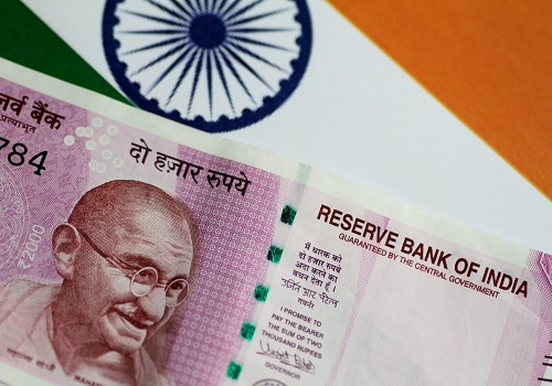 Indian bond yields rise as RBI leaves rates steady