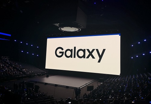 Galaxy Buds Live boosts sound, auto-switching