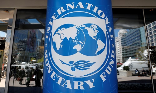 IMF sees signs of stronger global recovery, but significant risks remain