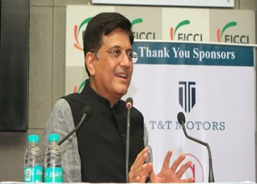 Piyush Goyal stresses on manufacturing high quality containers in India