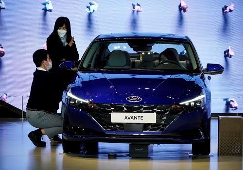 Hyundai faces production disruption from April due to chip shortage - FT