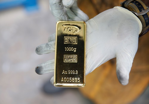 Gold prices off nine-month low, but pressured by rising bond yields