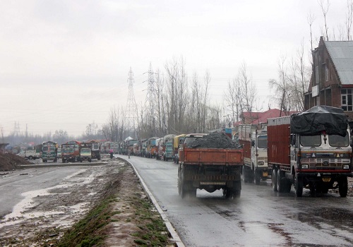Srinagar-Jammu highway shut after landslides