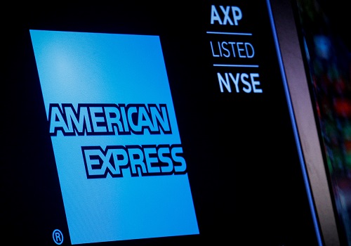 AmEx credit spending slump eclipses profit beat, shares fall