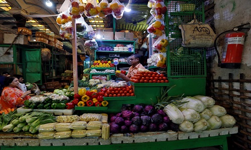 India`s retail inflation likely rose in March but stayed within target: Reuters poll