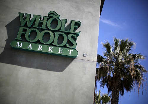 Amazon to let Whole Foods shoppers pay with a swipe of their palm