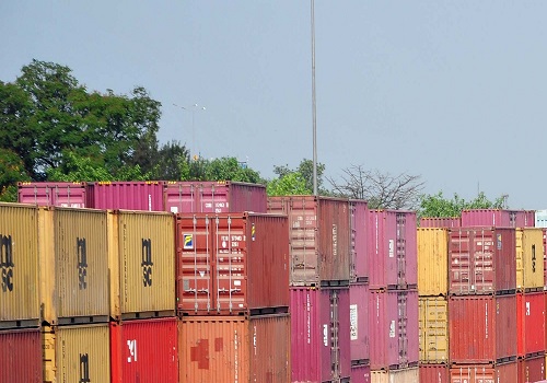 India posts record high YoY merchandise exports in March