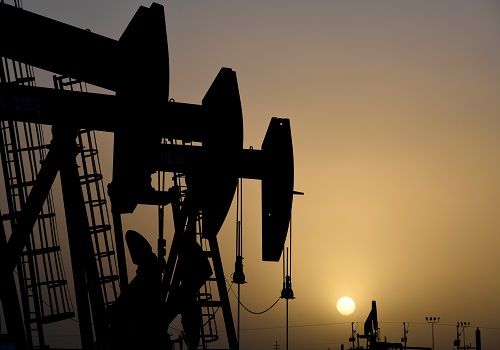 Oil prices extend gains as demand outlook offsets India concerns