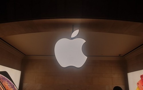 Siri reveals next Apple event is on April 20