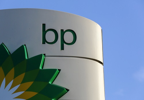 BP profit soars on strong oil, gas trading as buybacks loom