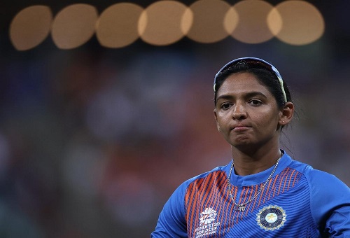 India women cricketers need a players' body: Guha