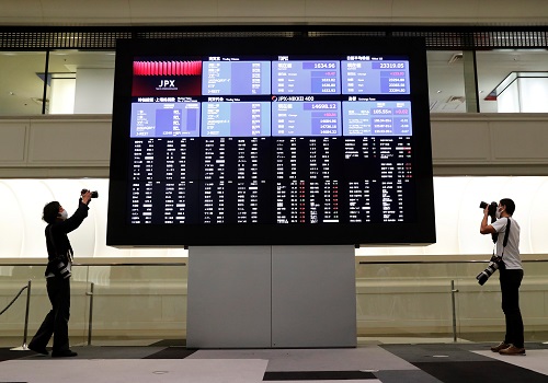 Asia shares fall on worries over inflation, Fed outlook