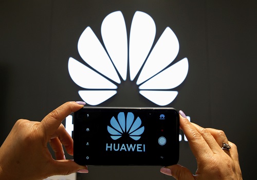 Huawei launches new operating system for phones, eyes `Internet-of-Things`market