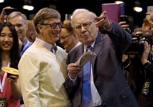 Warren Buffett resigns from Gates Foundation, has donated half his fortune