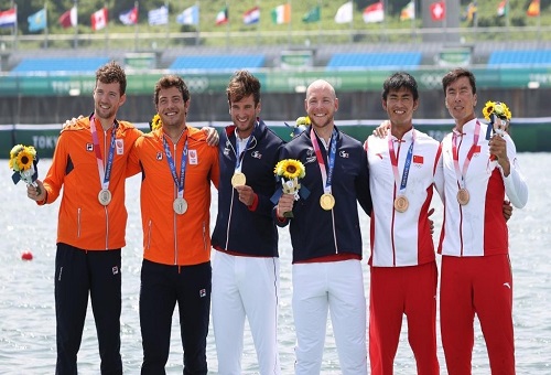 Dutch rowers set world best time to win men's quadruple sculls