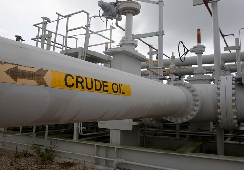 Oil edges higher on inventory drawdowns, Brent tops $75 a barrel