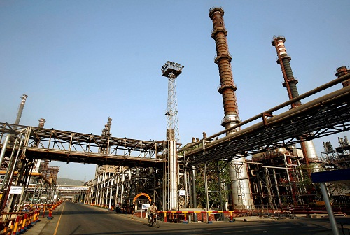 India refiners` June crude processing bridled by virus curbs