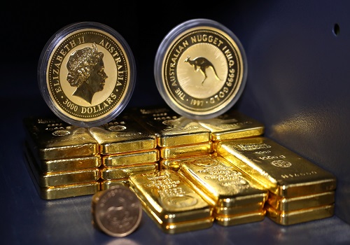 Gold buoyed by lower yields, virus woes; Fed meeting in focus