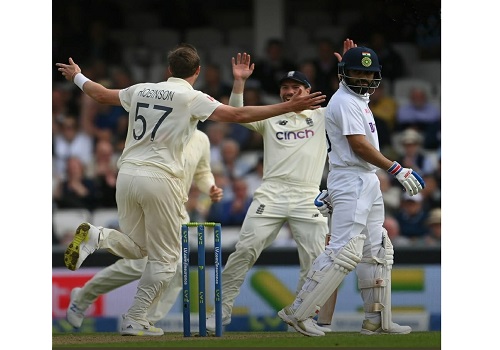 4th Test: India crumble to 122/6 against relentless England seamers
