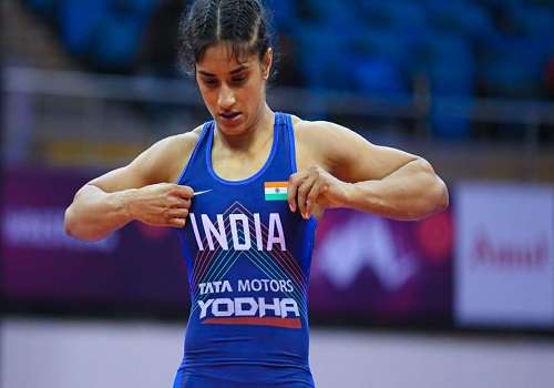 Vinesh feels unwell, pulls out of World C'ships trials match