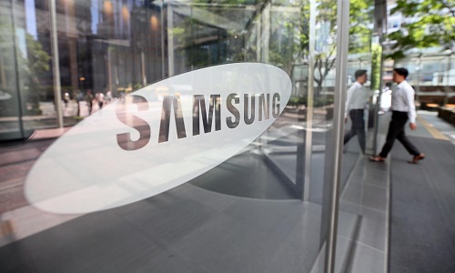 Samsung showcases a 13-inch stretchable display