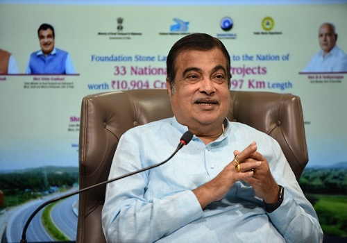 Nitin Gadkari emphasizes on reduction of logistic costs below 10% for making retail market more competitive