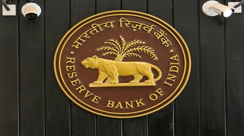 India cenbank holds rates as expected; clues on stimulus exit eyed