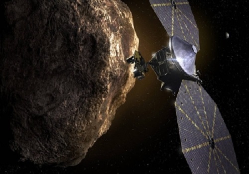 NASA's new Lucy asteroid spacecraft faces solar panel glitch
