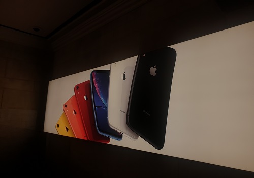 Apple becomes largest smartphone brand in China in Oct 2021