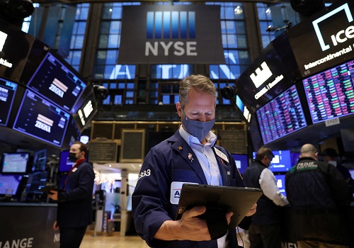 World stock prices gain on strong U.S. holiday sales