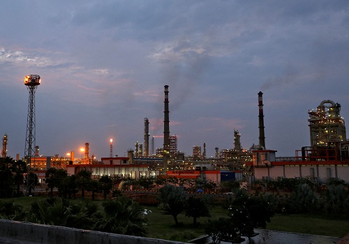 India refiners' November crude processing at near 2-year high