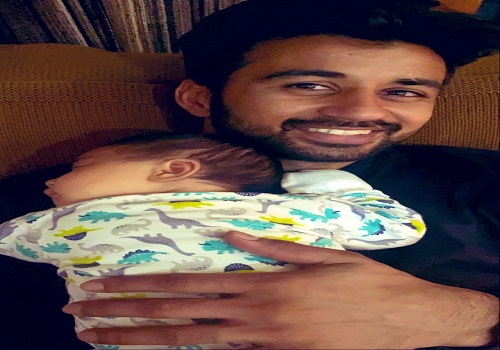 Hockey captain Manpreet posts emotional image of reuniting with new-born daughter