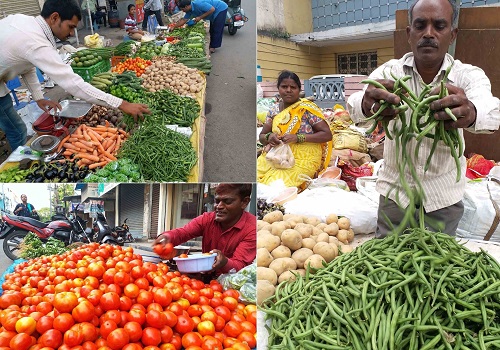 Wholesale inflation jumps to 14.23% in November on higher mineral oils, food products prices