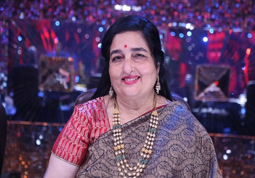 Anuradha Paudwal recalls recording of 'Bahut Pyar Karte Hai' from 'Saajan'