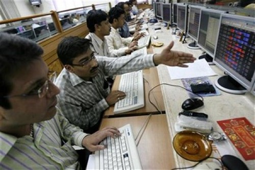 Indian stock markets continue to trade in positive terrain