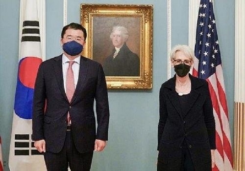 South Korea US diplomats stress 'unified' response over Ukraine crisis in phone talks