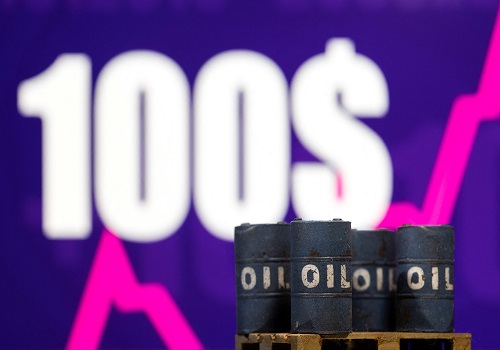 Oil tops $105 after Russia attacks Ukraine
