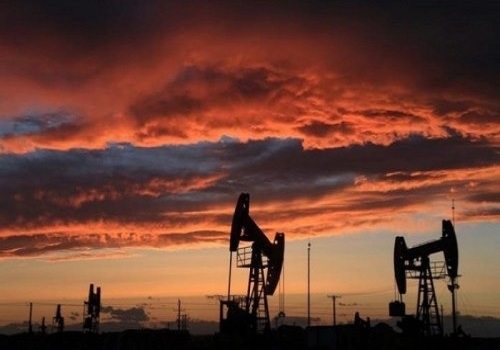 Oil prices hold steady as Russia-Ukraine tensions cool