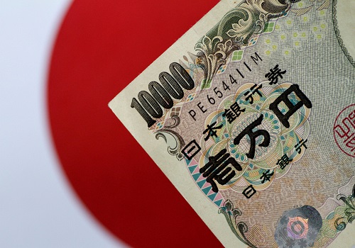 Yen back under pressure as BOJ steps in, bitcoin takes a leap