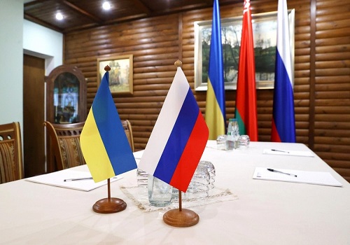 'Ukraine, Russia may agree on peace deal within week and half'